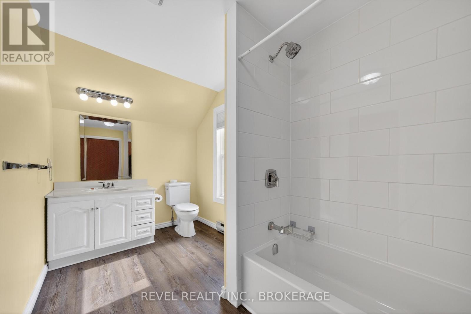 38 Bennett Street, Brockville, Ontario  K6V 2V8 - Photo 30 - X13032232