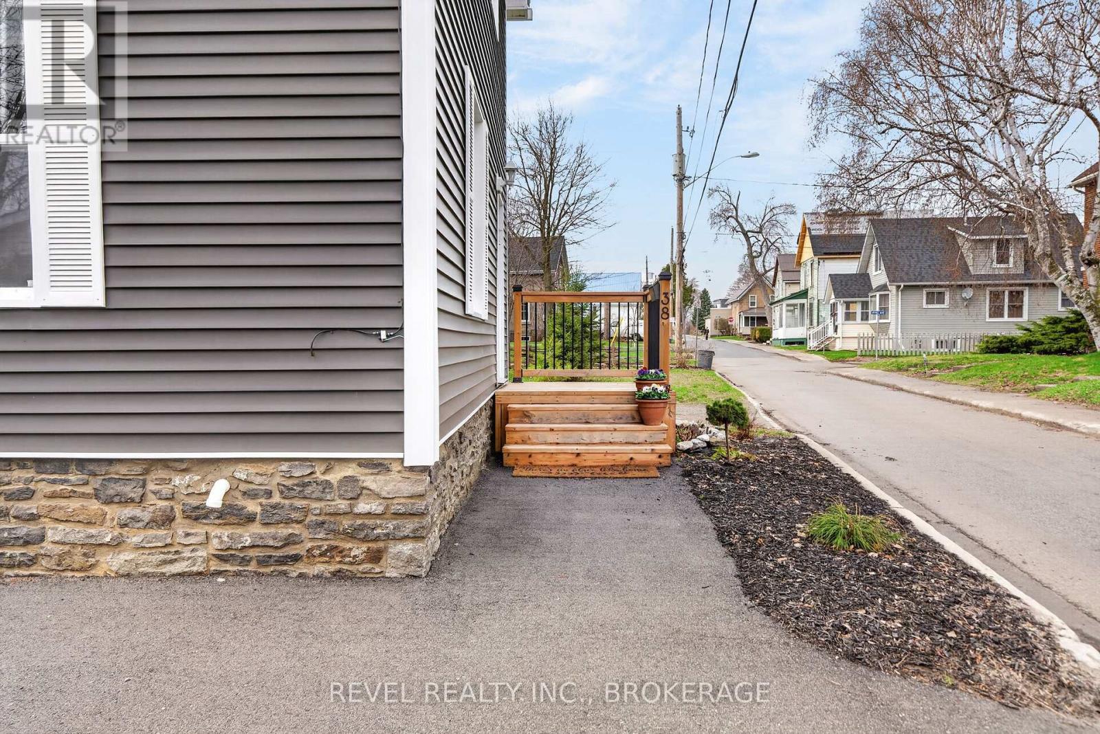 38 Bennett Street, Brockville, Ontario  K6V 2V8 - Photo 33 - X13032232