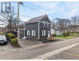 38 BENNETT STREET, Brockville, Ontario