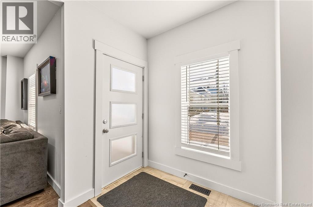 11 Elizabeth Street, St. Stephen, New Brunswick  E3L 2N7 - Photo 3 - NB133270