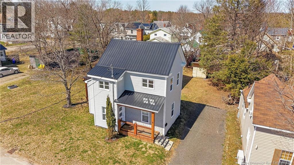 11 Elizabeth Street, St. Stephen, New Brunswick  E3L 2N7 - Photo 1 - NB133270