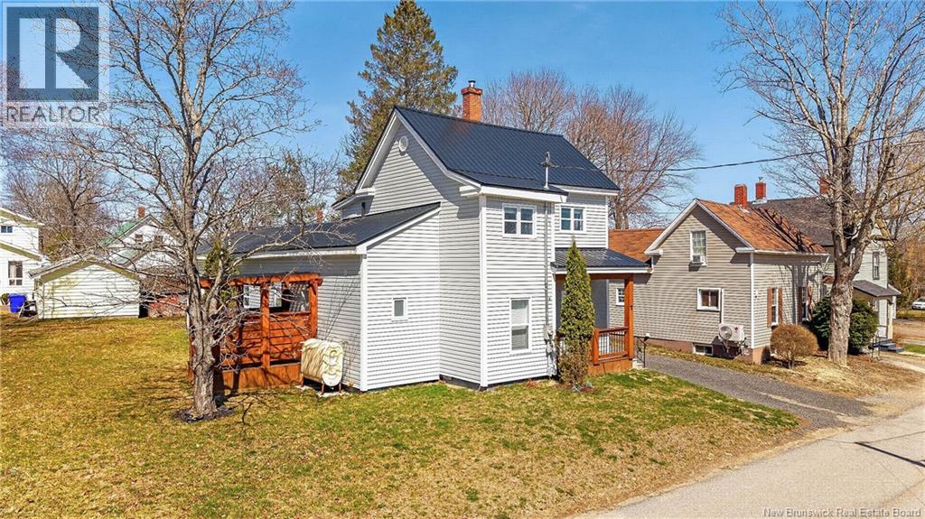 11 Elizabeth Street, St. Stephen, New Brunswick  E3L 2N7 - Photo 39 - NB133270