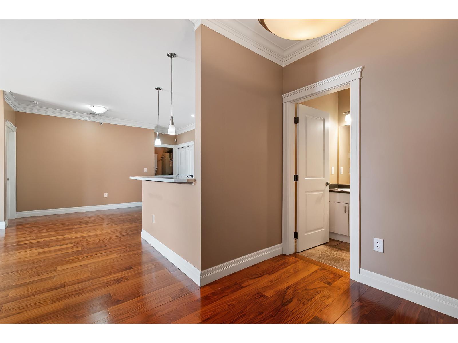 405a 45595 Tamihi Way, Garrison Crossing, Chilliwack, British Columbia  V2R 0G3 - Photo 26 - R3112323