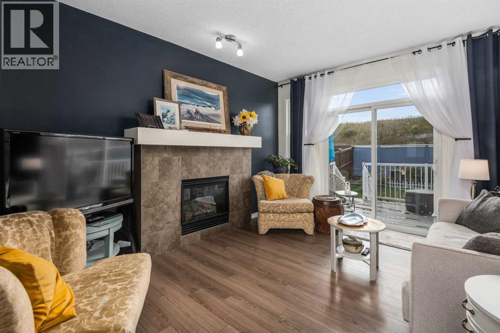 390 River Heights Crescent, Cochrane, Alberta  T4C 0T9 - Photo 13 - A2278338