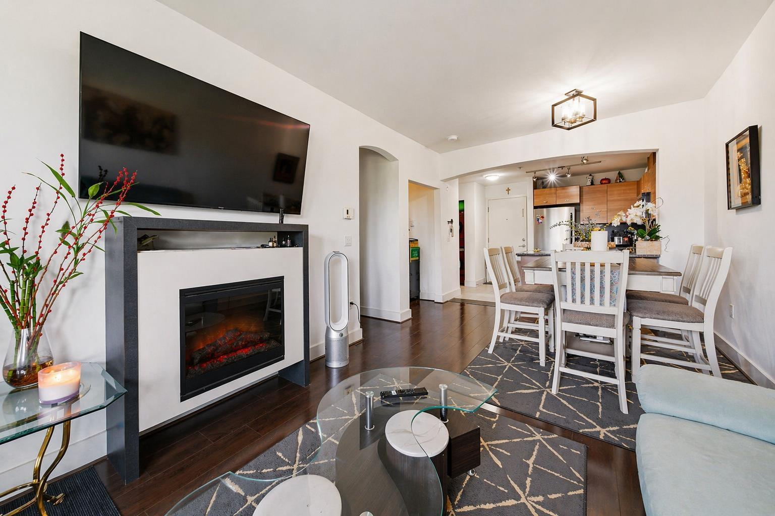 315 6688 120 Street, Surrey, British Columbia  V3W 1T8 - Photo 4 - R3113901