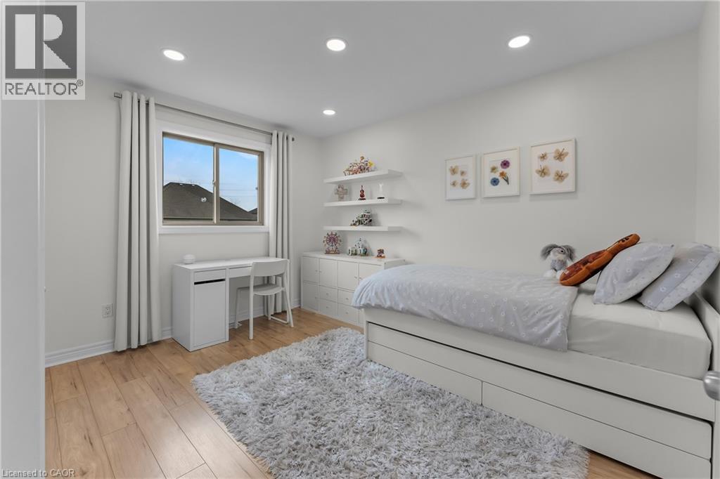 7032 Kelly Drive, Niagara Falls, Ontario  L2H 3J9 - Photo 22 - 40820845