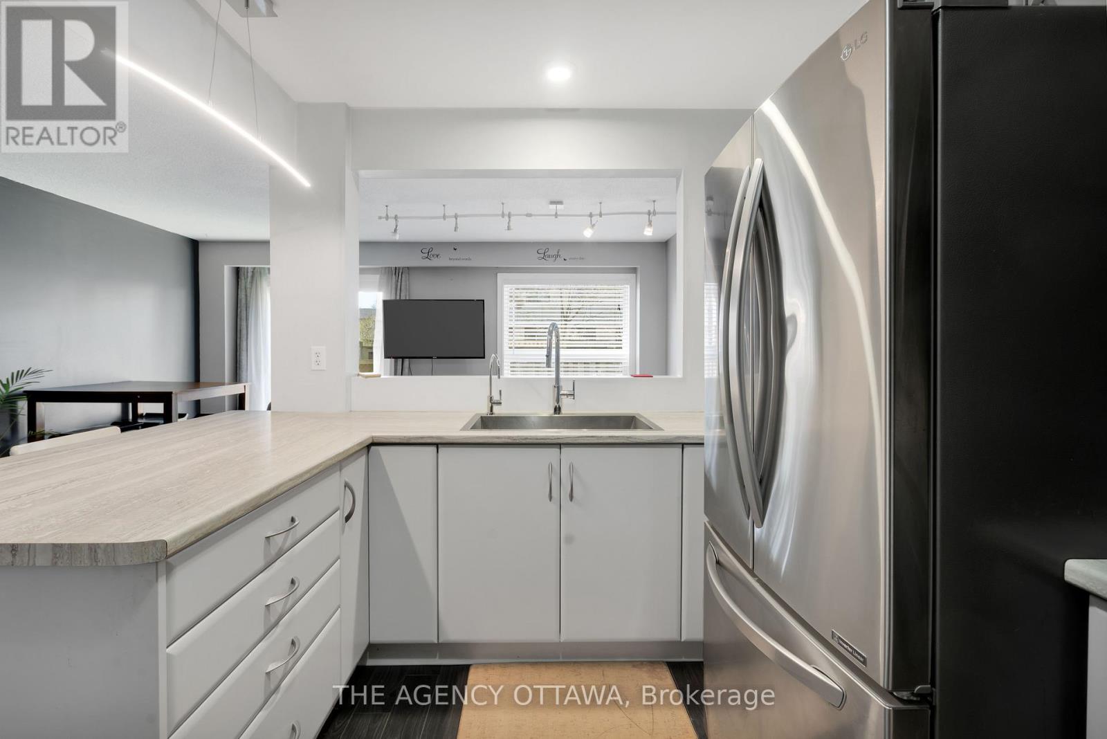 9 - 10 Collins Crescent, Brampton, Ontario  L6V 3M9 - Photo 13 - W13032308