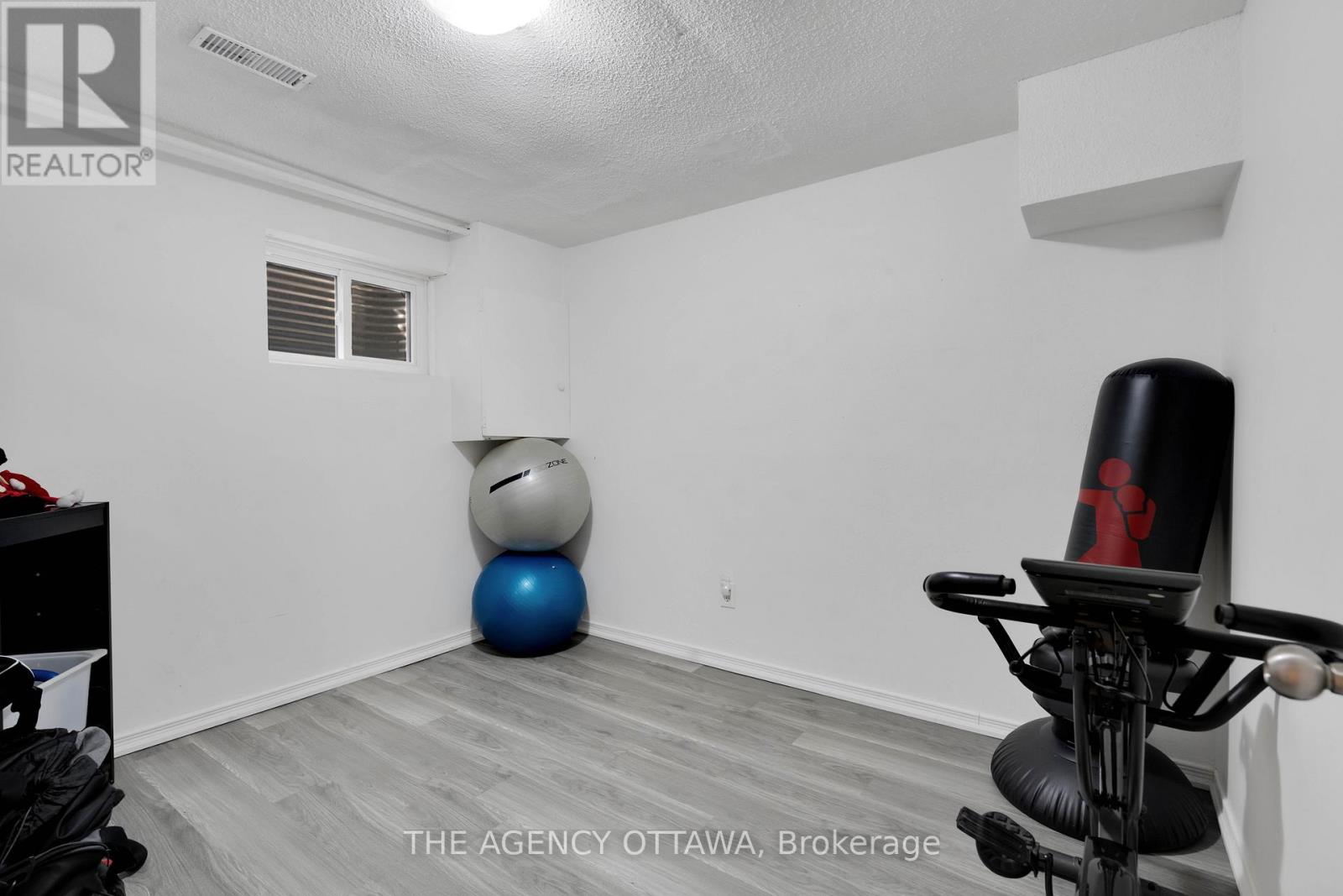 9 - 10 Collins Crescent, Brampton, Ontario  L6V 3M9 - Photo 22 - W13032308