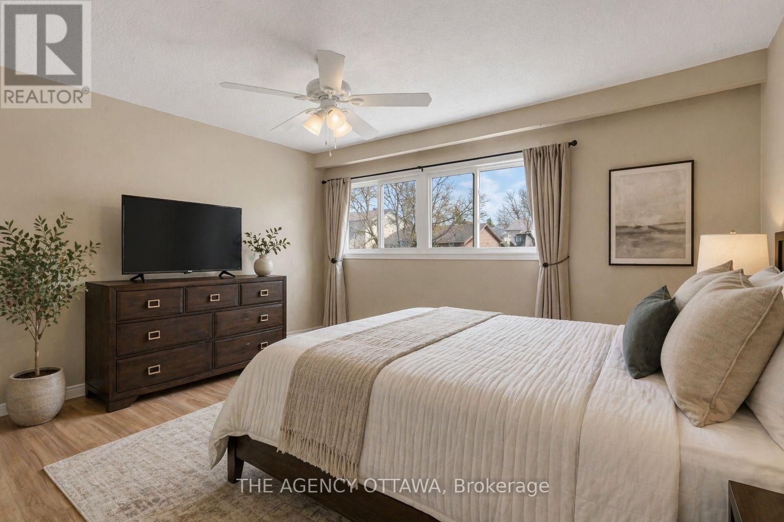 9 - 10 Collins Crescent, Brampton, Ontario  L6V 3M9 - Photo 4 - W13032308