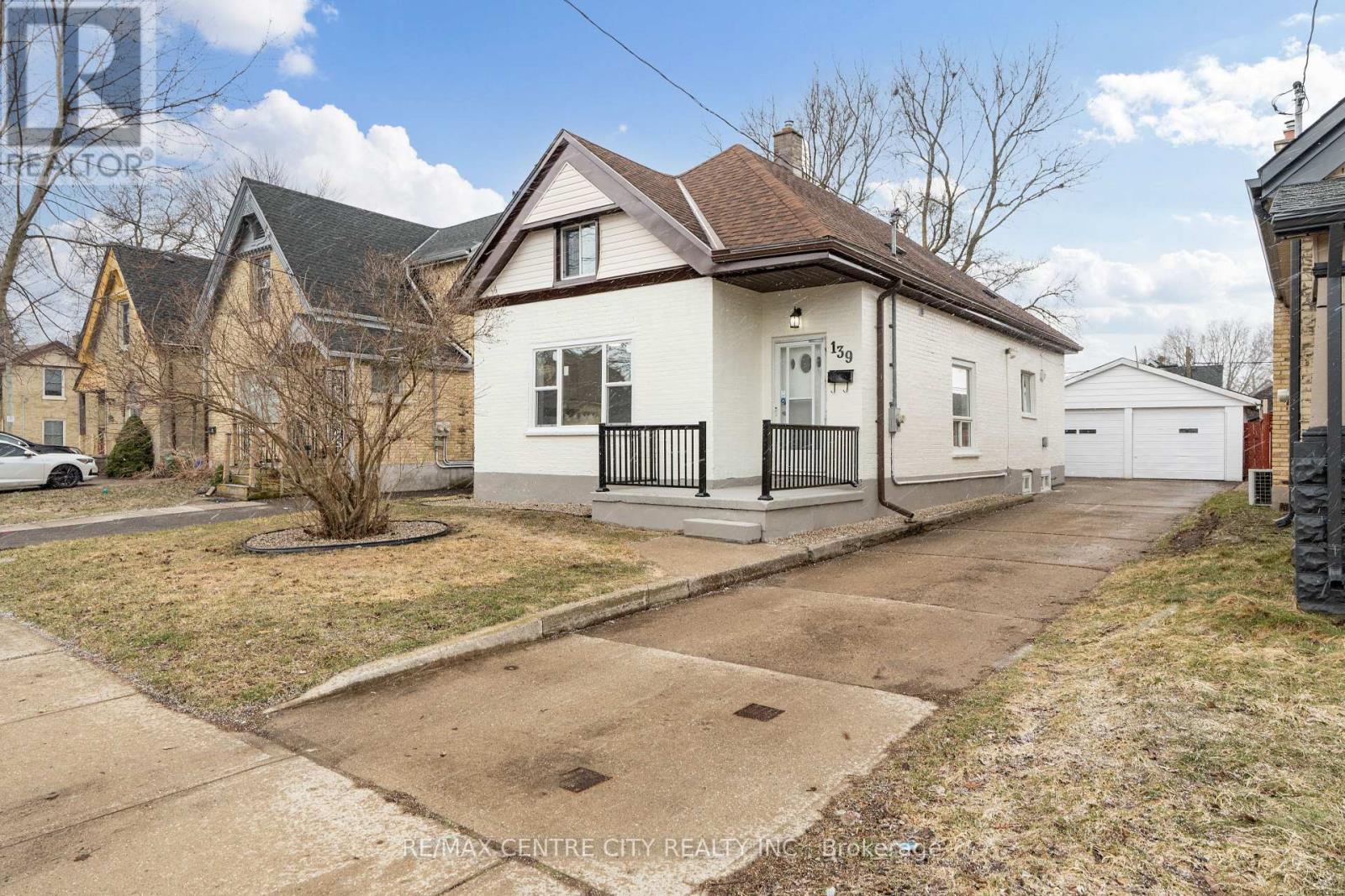 139 MAMELON STREET, London East, Ontario