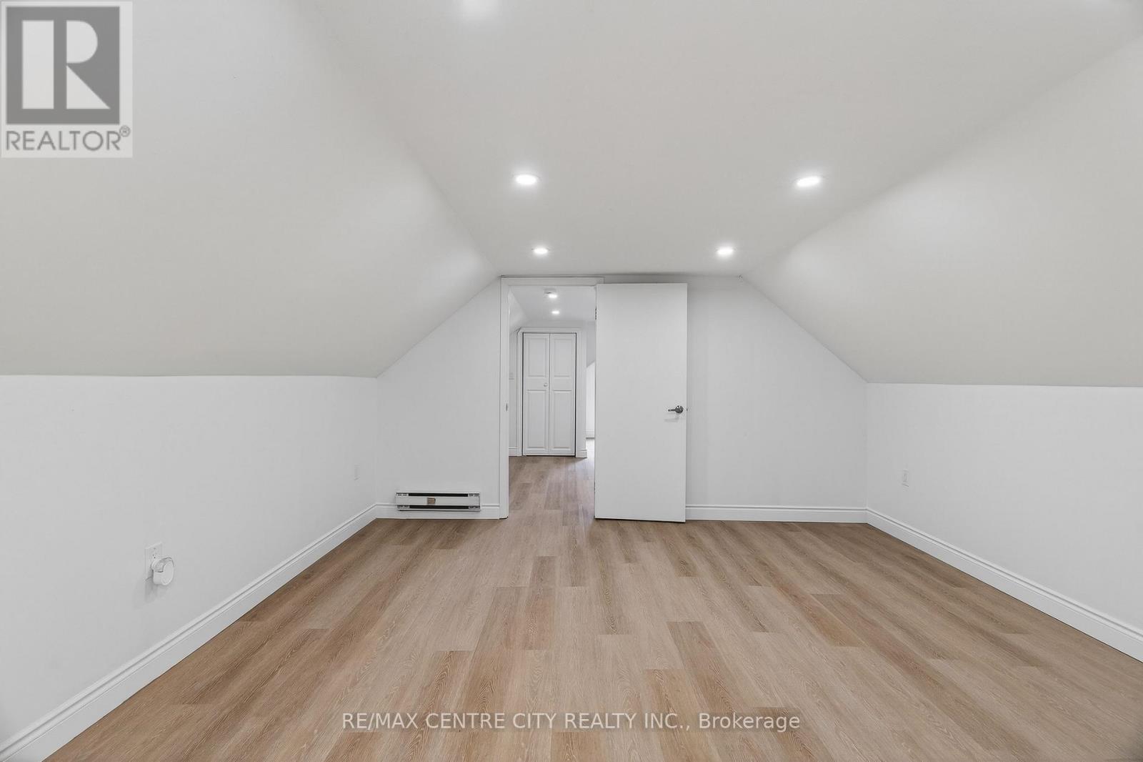 139 Mamelon Street, London East, Ontario  N5Z 1Y2 - Photo 23 - X13032268