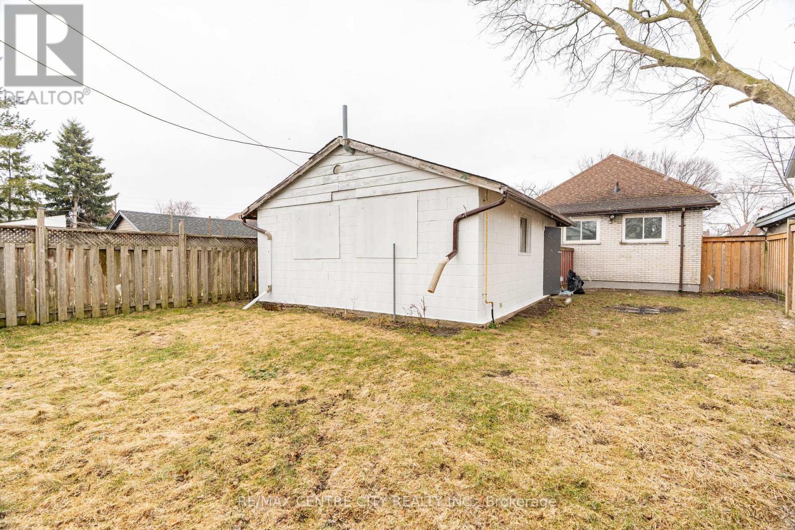 139 Mamelon Street, London East, Ontario  N5Z 1Y2 - Photo 35 - X13032268