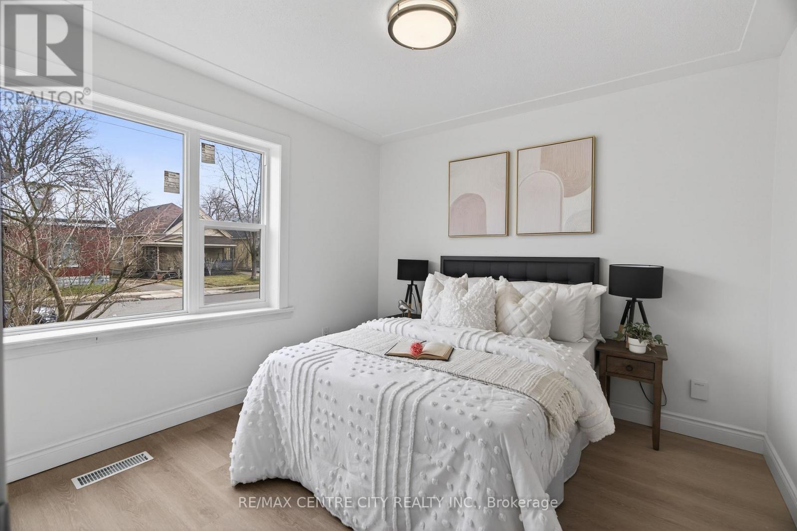 139 Mamelon Street, London East, Ontario  N5Z 1Y2 - Photo 8 - X13032268