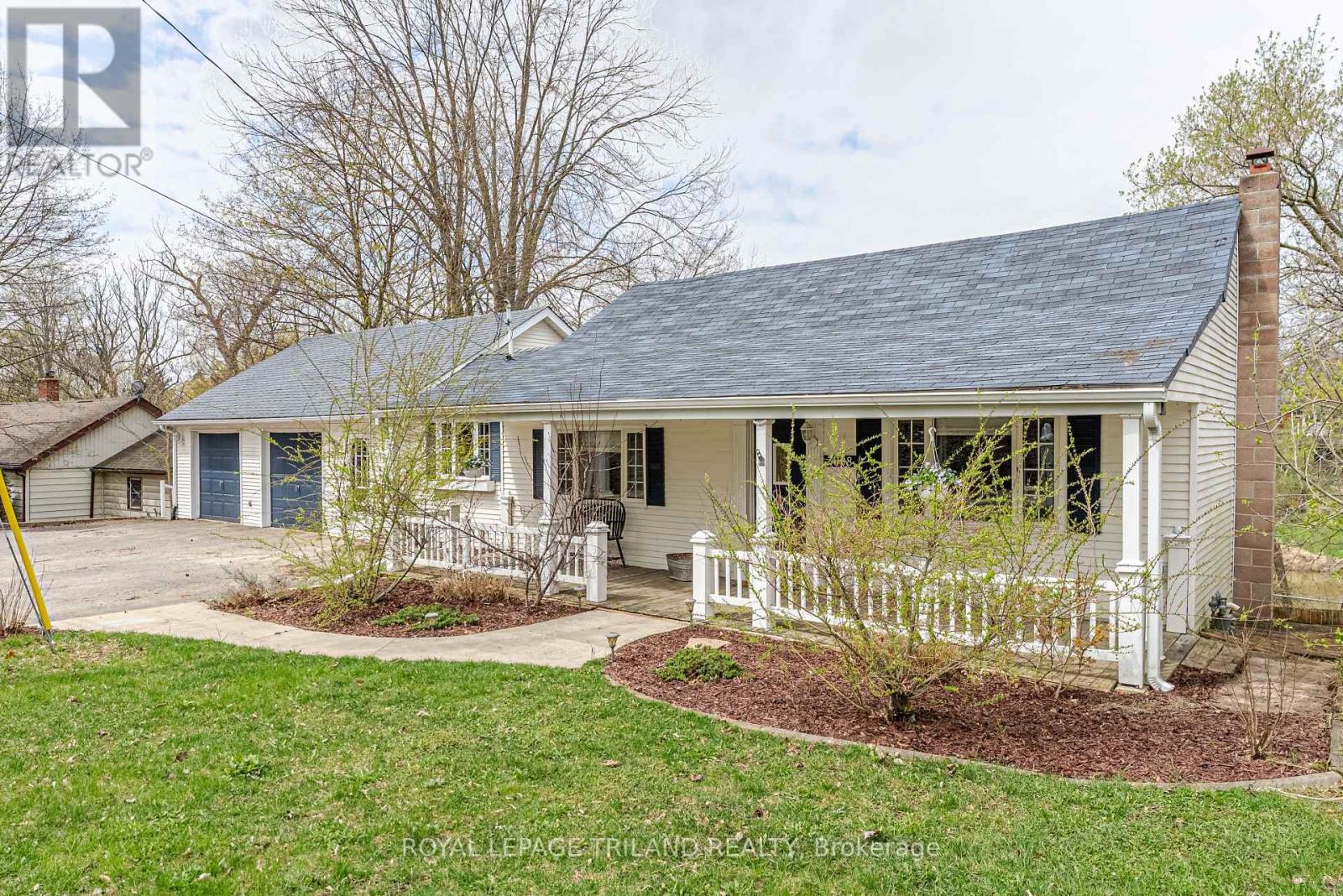 3868 Hamilton Road, Thames Centre, Ontario  N0L 1G2 - Photo 4 - X13032324