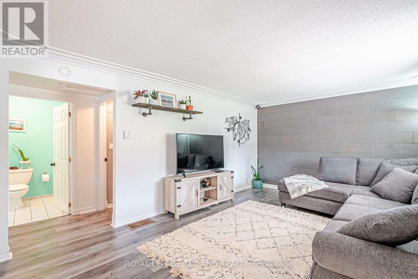 3868 Hamilton Road, Thames Centre, Ontario  N0L 1G2 - Photo 9 - X13032324