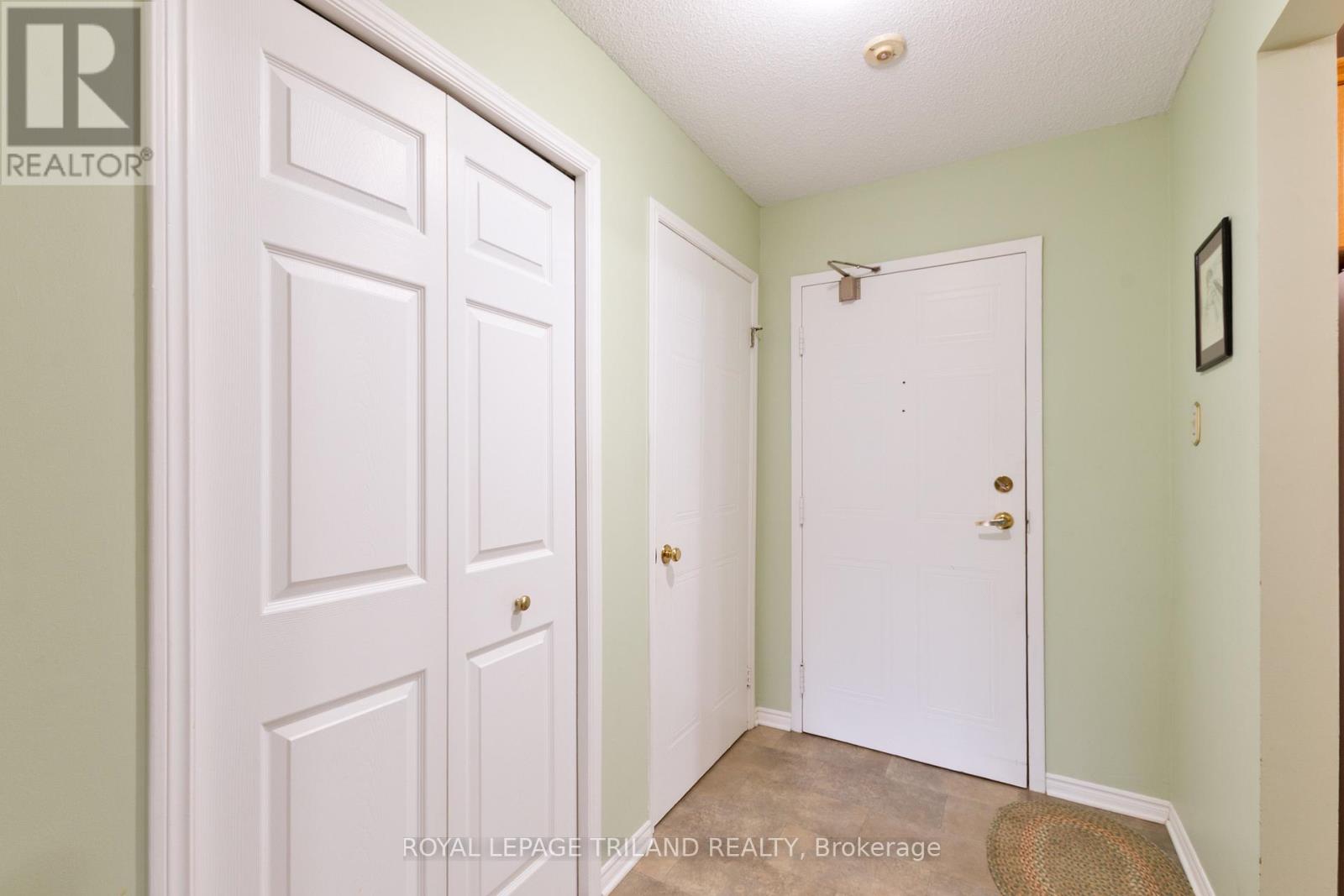 123 - 440 Welington Street, St. Thomas, Ontario  N5R 5X5 - Photo 3 - X13032342