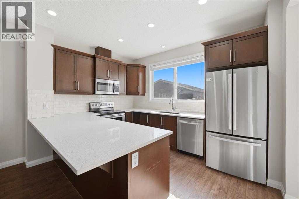 96 Red Embers Crescent NE, Calgary, Alberta  T3N 0R4 - Photo 12 - A2302158