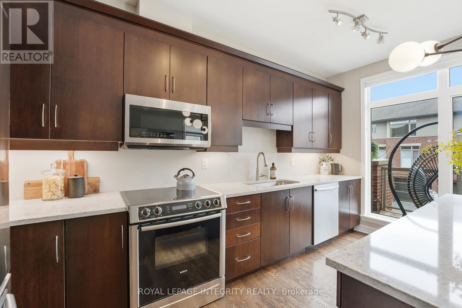 57 Callaghan Private, Ottawa, Ontario  K2K 0A6 - Photo 5 - X13032168