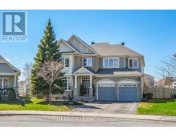380 BLACKLEAF DRIVE, Ottawa, Ontario