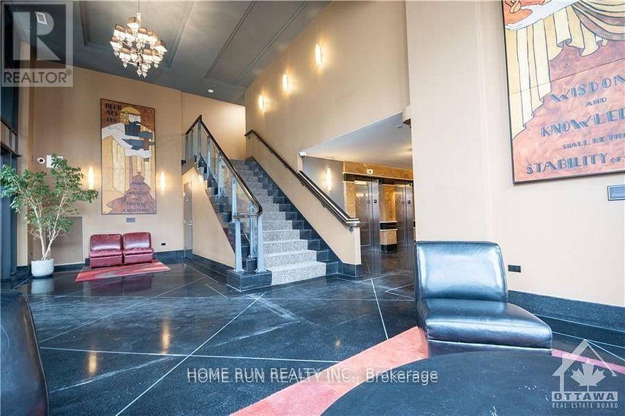 1007 - 245 Kent Street, Ottawa, Ontario  K2P 0A5 - Photo 2 - X13032304