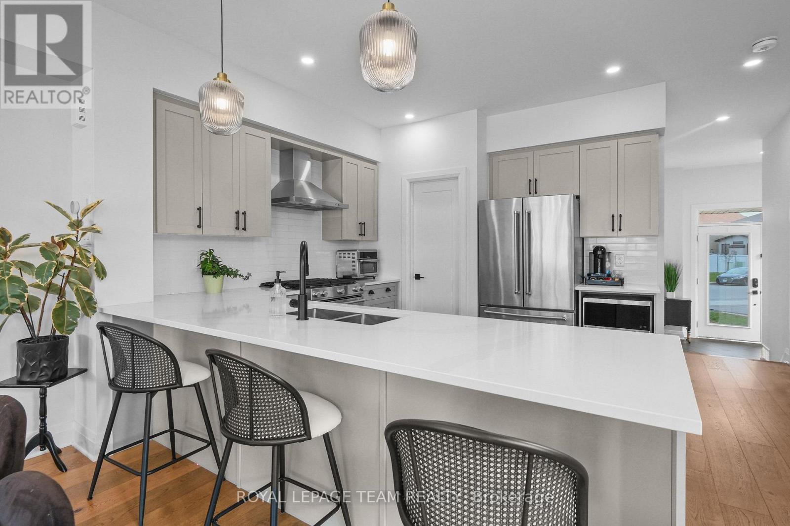 315 Big Dipper Street, Ottawa, Ontario  K4M 0J2 - Photo 12 - X13032360