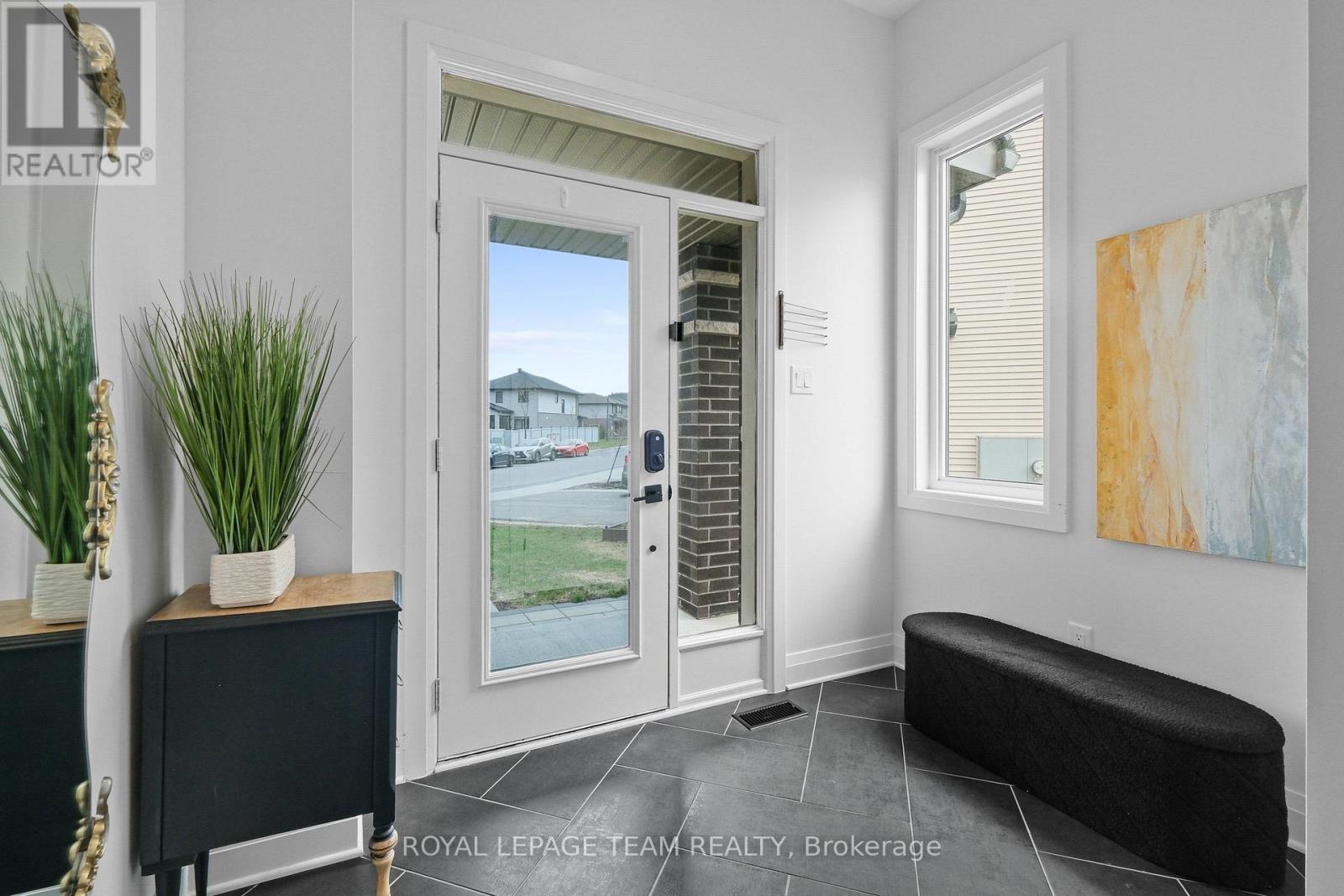 315 Big Dipper Street, Ottawa, Ontario  K4M 0J2 - Photo 5 - X13032360