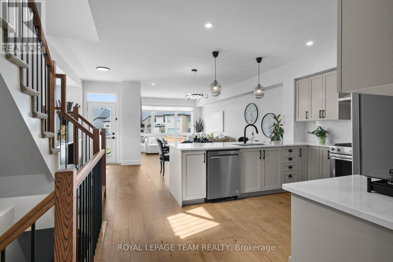 315 Big Dipper Street, Ottawa, Ontario  K4M 0J2 - Photo 8 - X13032360