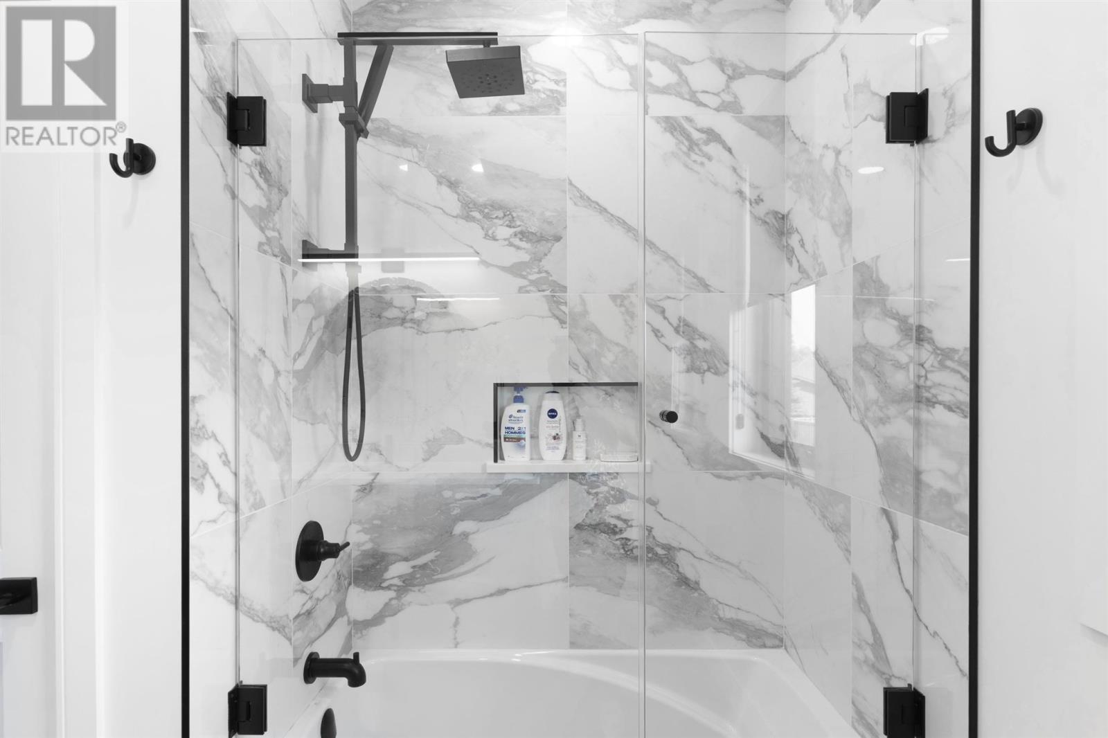 2111 Magnolia Dr, Thunder Bay, Ontario  P7K 0J3 - Photo 16 - TB2600779