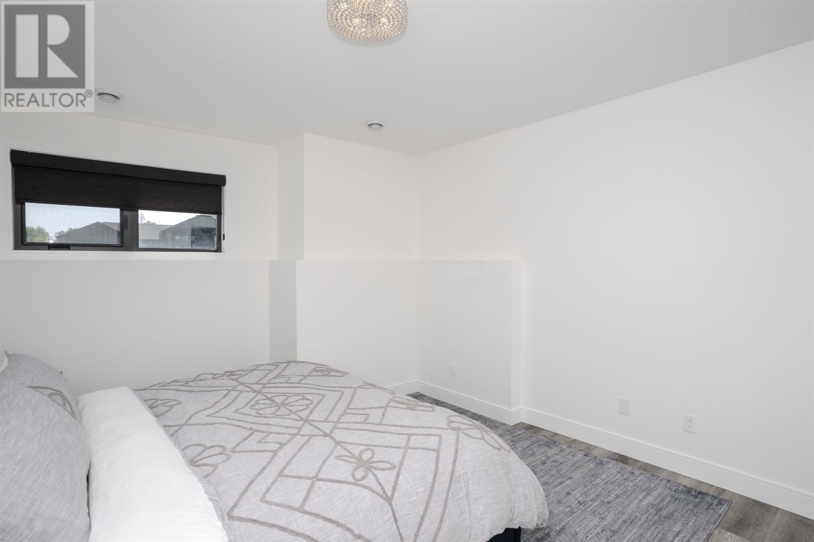 2111 Magnolia Dr, Thunder Bay, Ontario  P7K 0J3 - Photo 34 - TB2600779