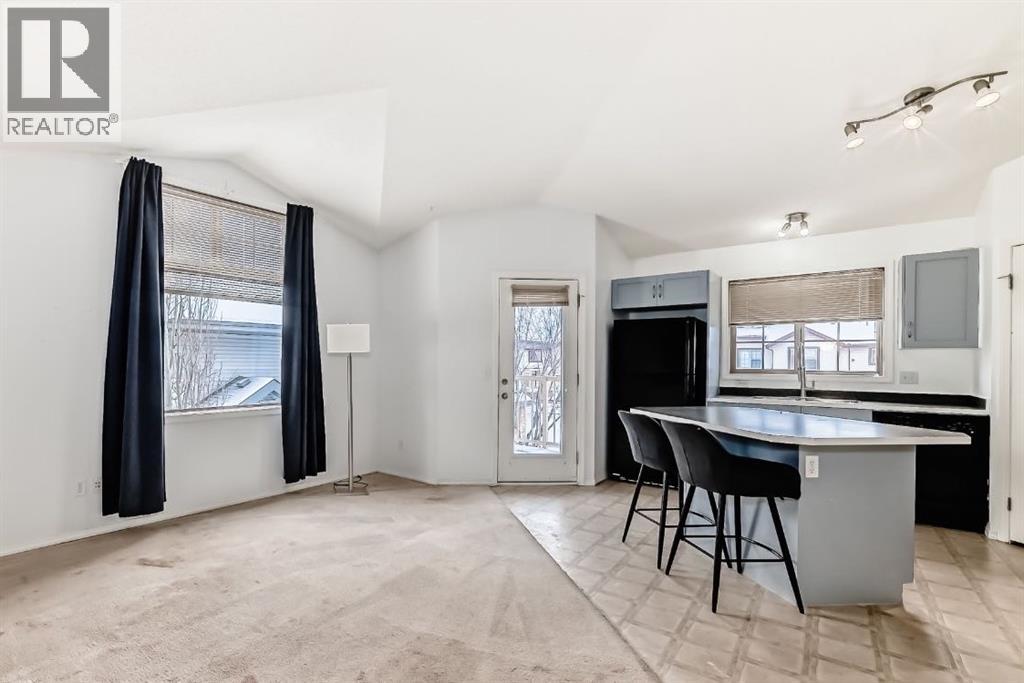 205, 27 Everridge Square Sw, Calgary, Alberta  T2Y 5J7 - Photo 9 - A2304305