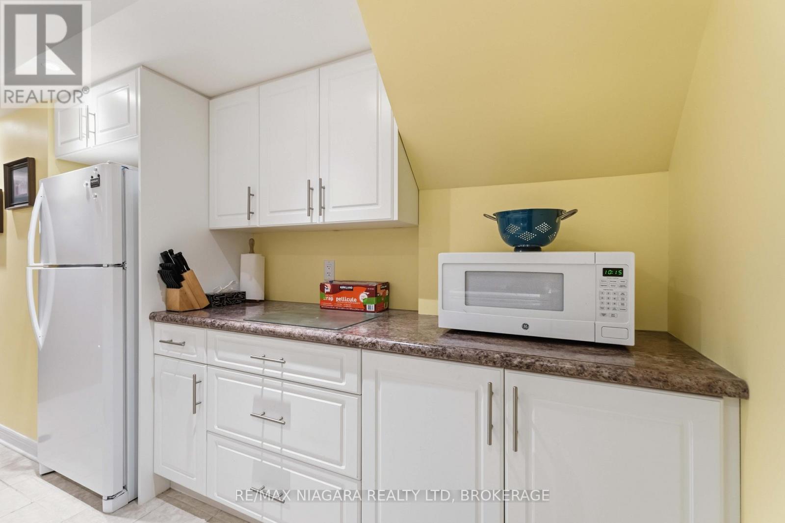 4 Rossie Place, St. Catharines, Ontario  L2P 2G6 - Photo 20 - X13032390