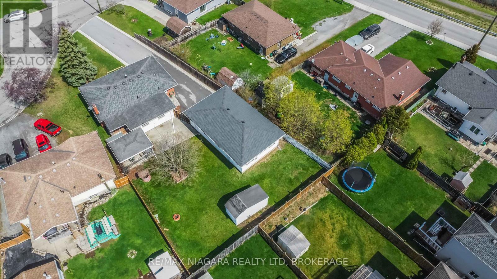 4 Rossie Place, St. Catharines, Ontario  L2P 2G6 - Photo 30 - X13032390