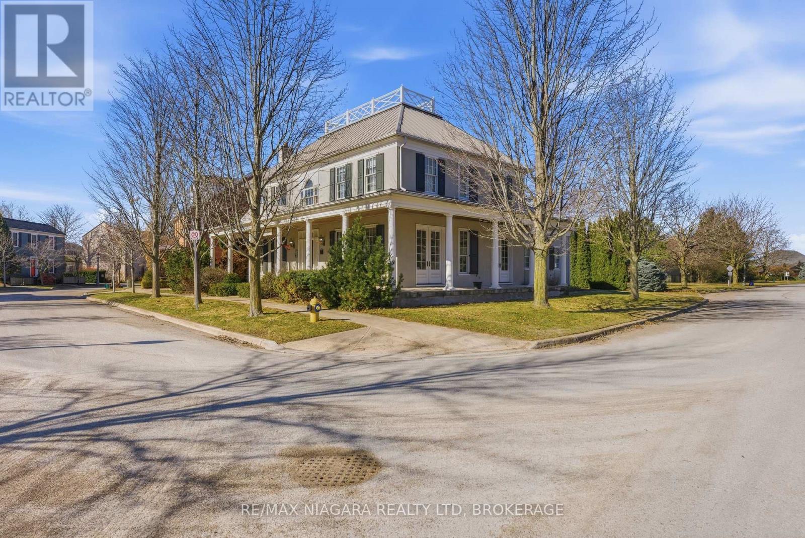 2 SAMUEL STREET, Niagara-on-the-Lake, Ontario