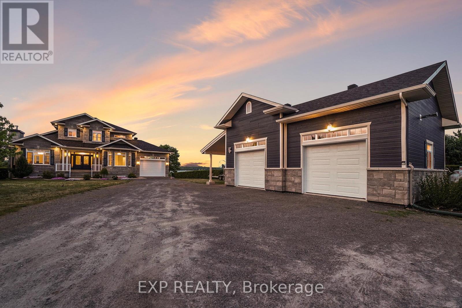 3605 Front Road, Hawkesbury, Ontario  K6A 2W5 - Photo 2 - X12730908