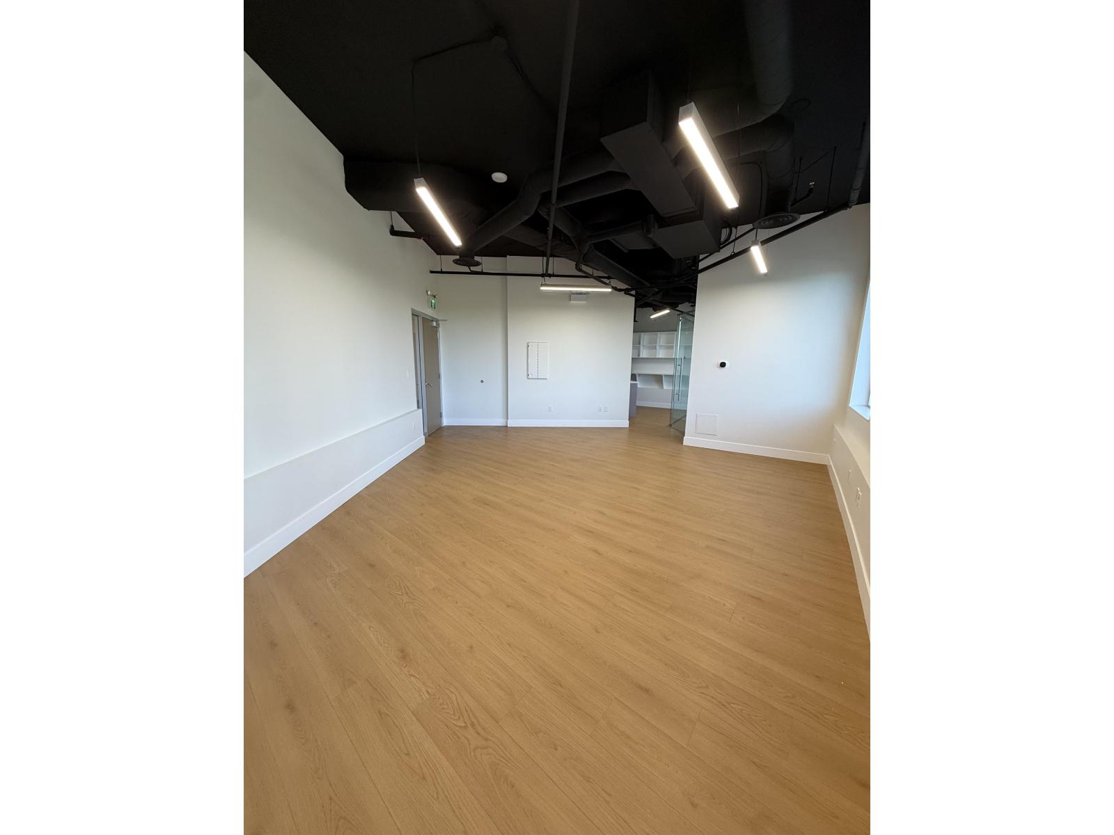 709 9686 137 Street, Surrey, British Columbia  V3T 4G7 - Photo 5 - C8078123