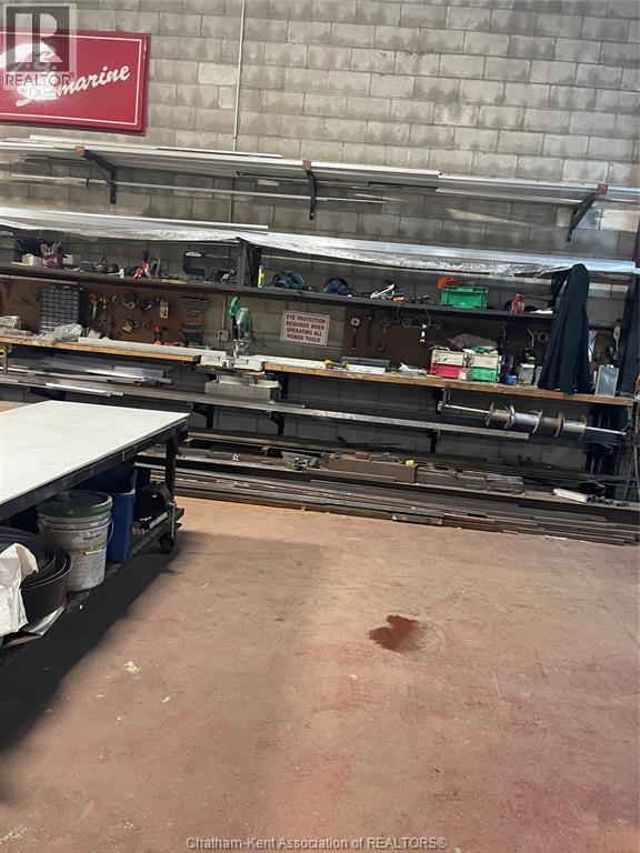 240 William Street South, Chatham, Ontario  N7M 4S9 - Photo 10 - 26003769