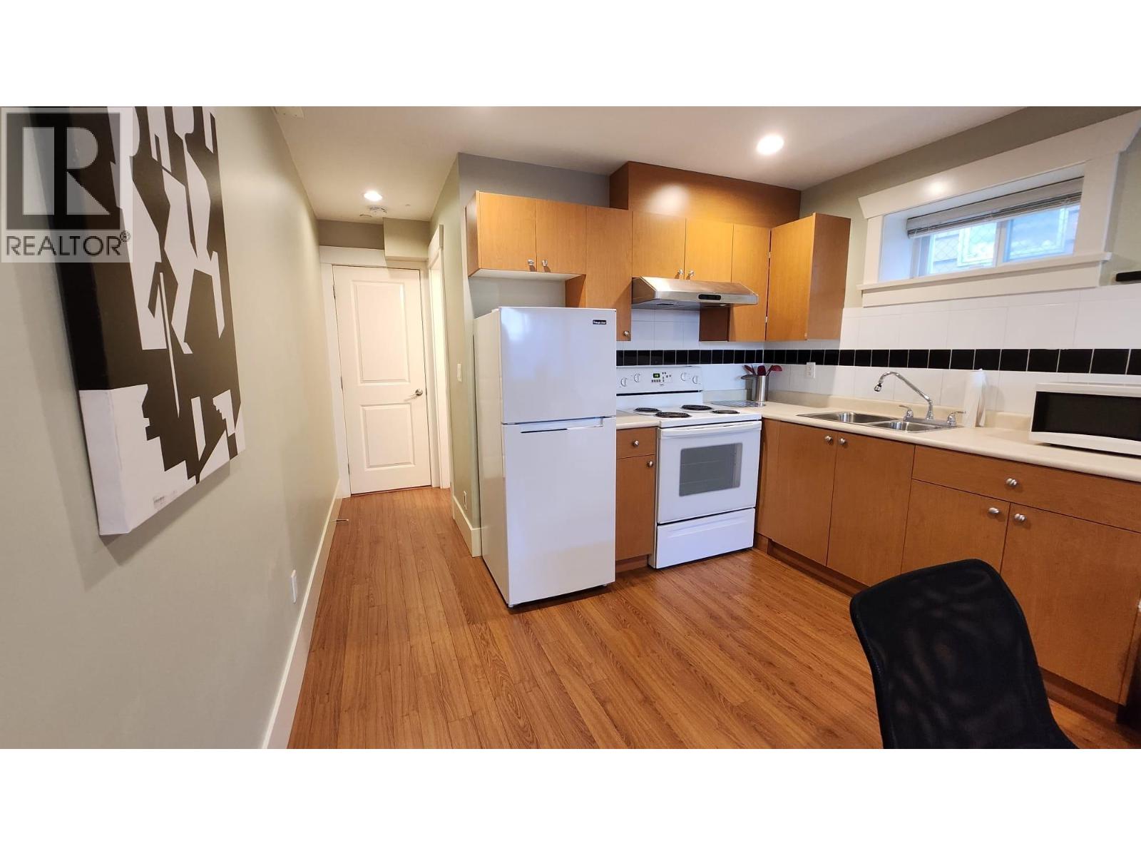 2457 E 3rd Avenue, Vancouver, British Columbia  V5M 1G8 - Photo 38 - R3112149