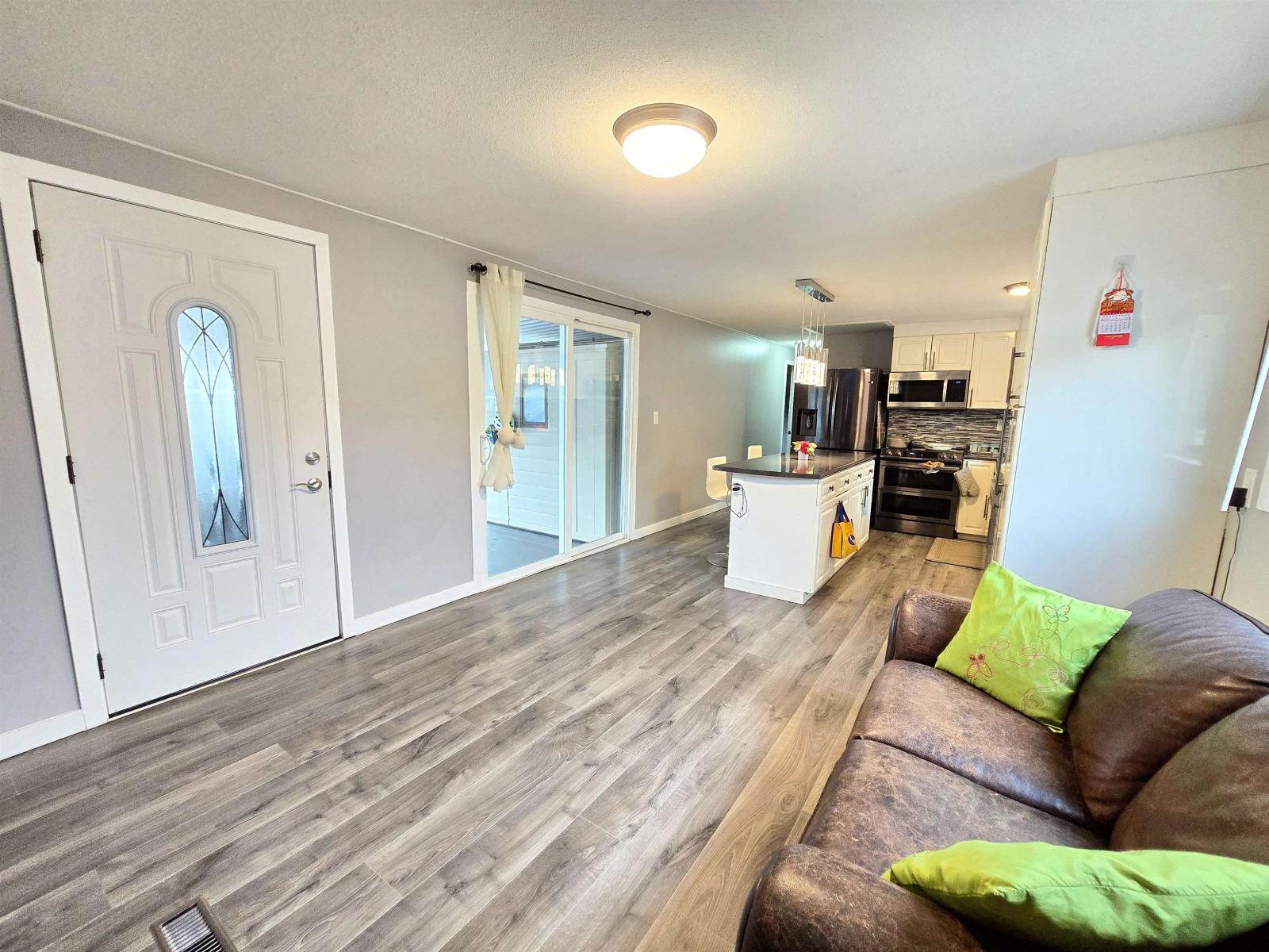 56 8220 King George Boulevard, Surrey, British Columbia  V3W 6E1 - Photo 4 - R3114667