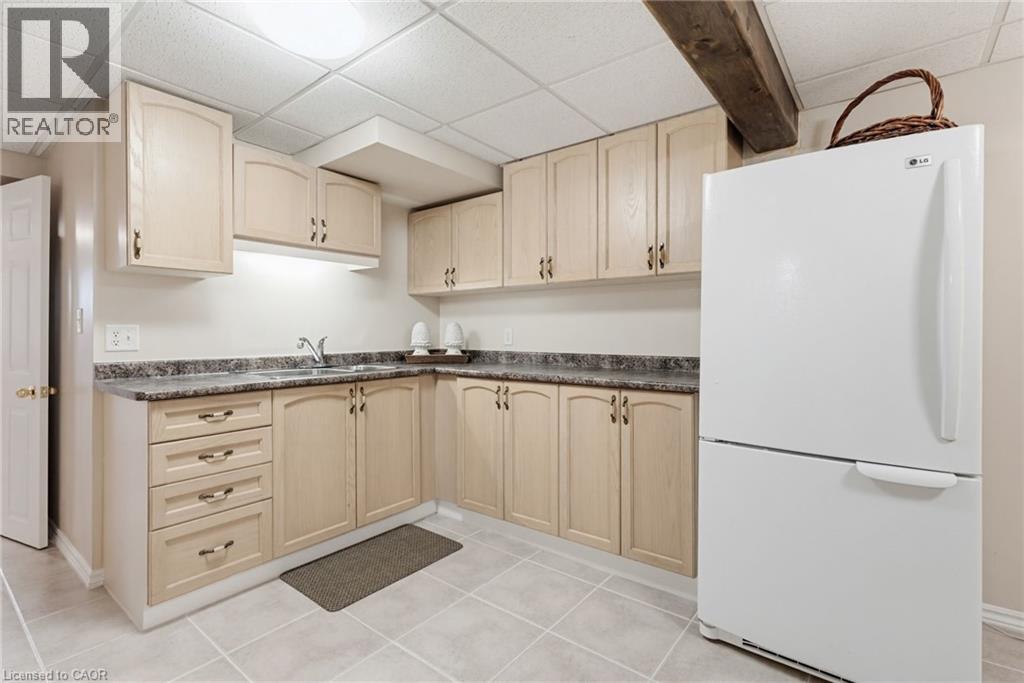 102 Northernbreeze Street, Mount Hope, Ontario  L0R 1W0 - Photo 28 - 40822340