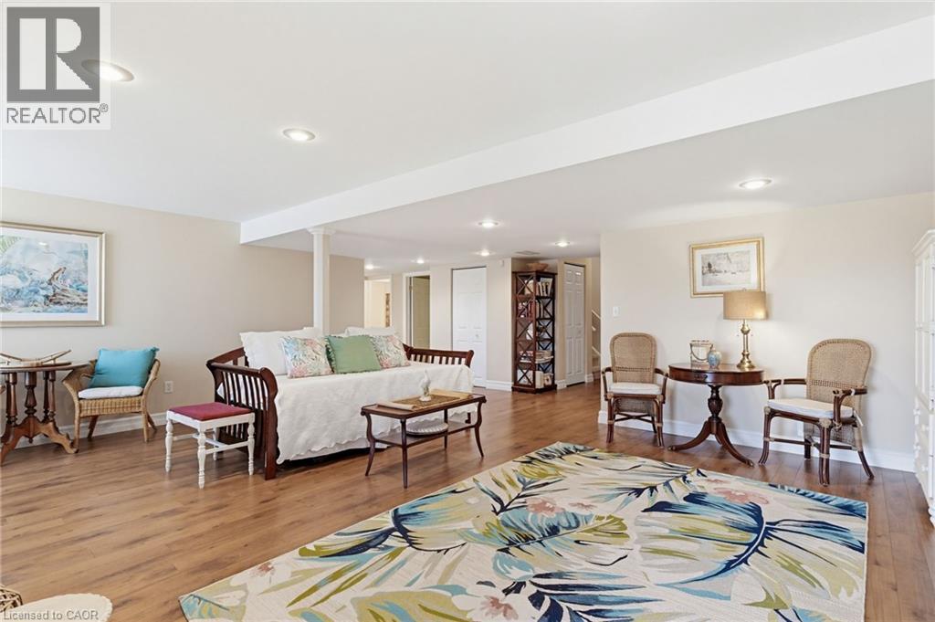 102 Northernbreeze Street, Mount Hope, Ontario  L0R 1W0 - Photo 23 - 40822340