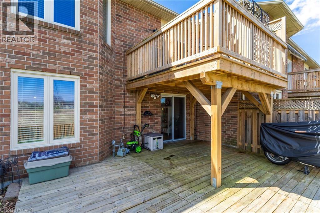 102 Northernbreeze Street, Mount Hope, Ontario  L0R 1W0 - Photo 33 - 40822340