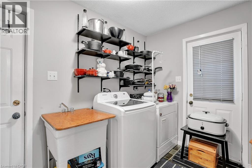 26 Graber Place, Kitchener, Ontario  N2A 1G8 - Photo 16 - 40815725