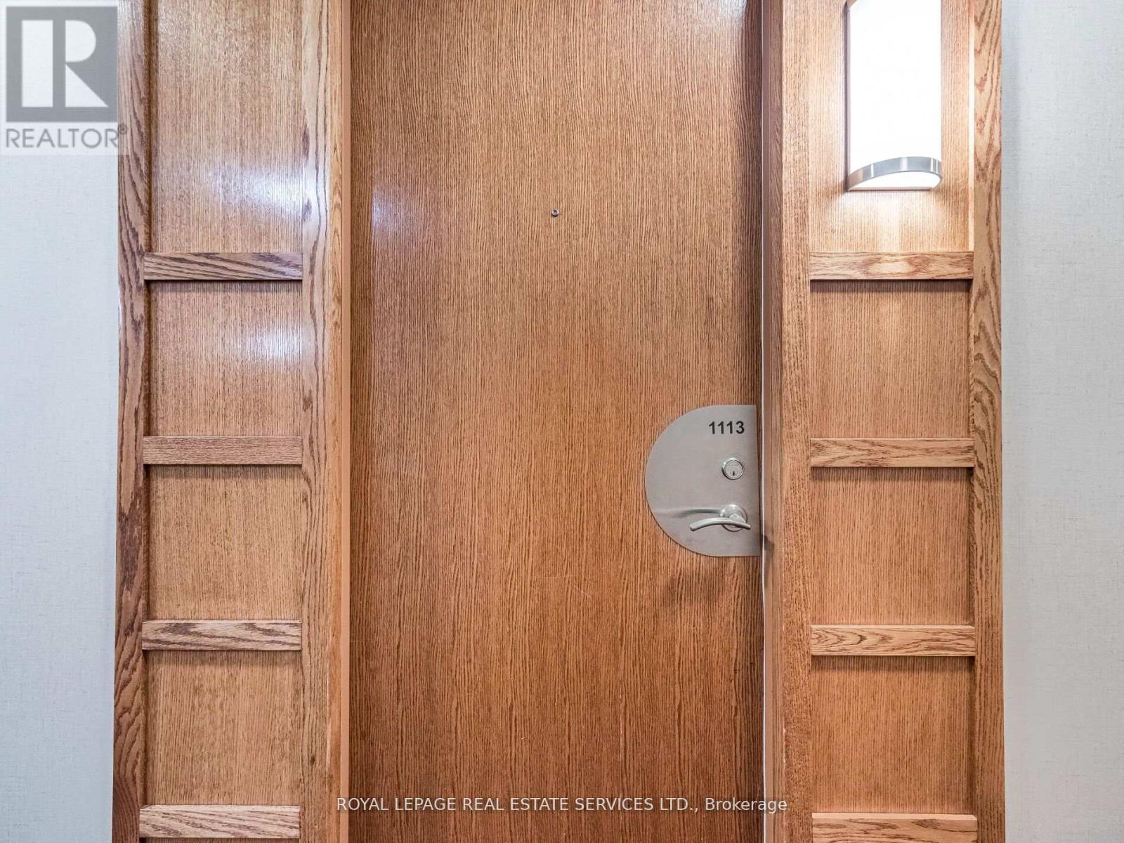 1113 - 2083 Lake Shore Boulevard W, Toronto, Ontario  M8V 4G2 - Photo 2 - W13011642