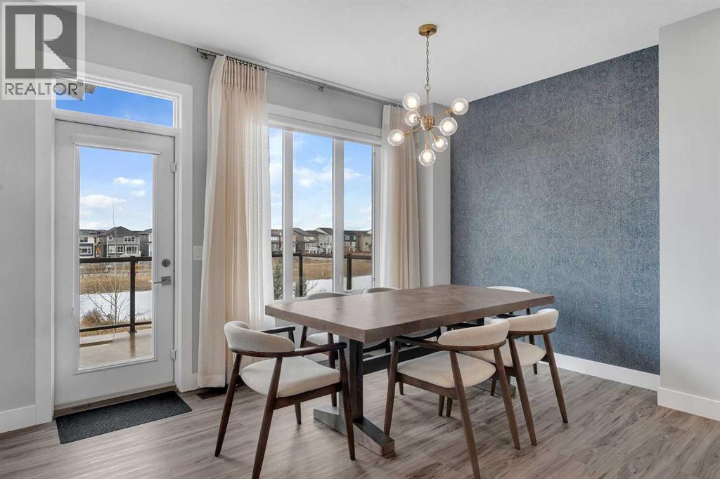 81 Carringvue Manor NW, Calgary, Alberta  T3P 1L7 - Photo 9 - A2296085