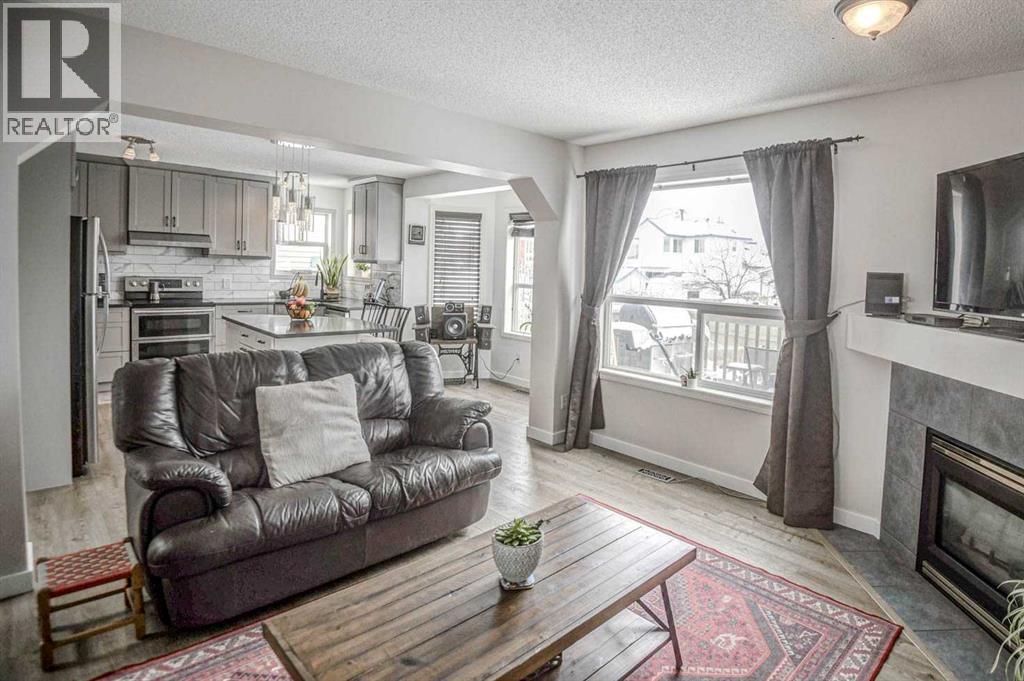 207 Crystalridge Place, Okotoks, Alberta  T1S 1T9 - Photo 5 - A2298825