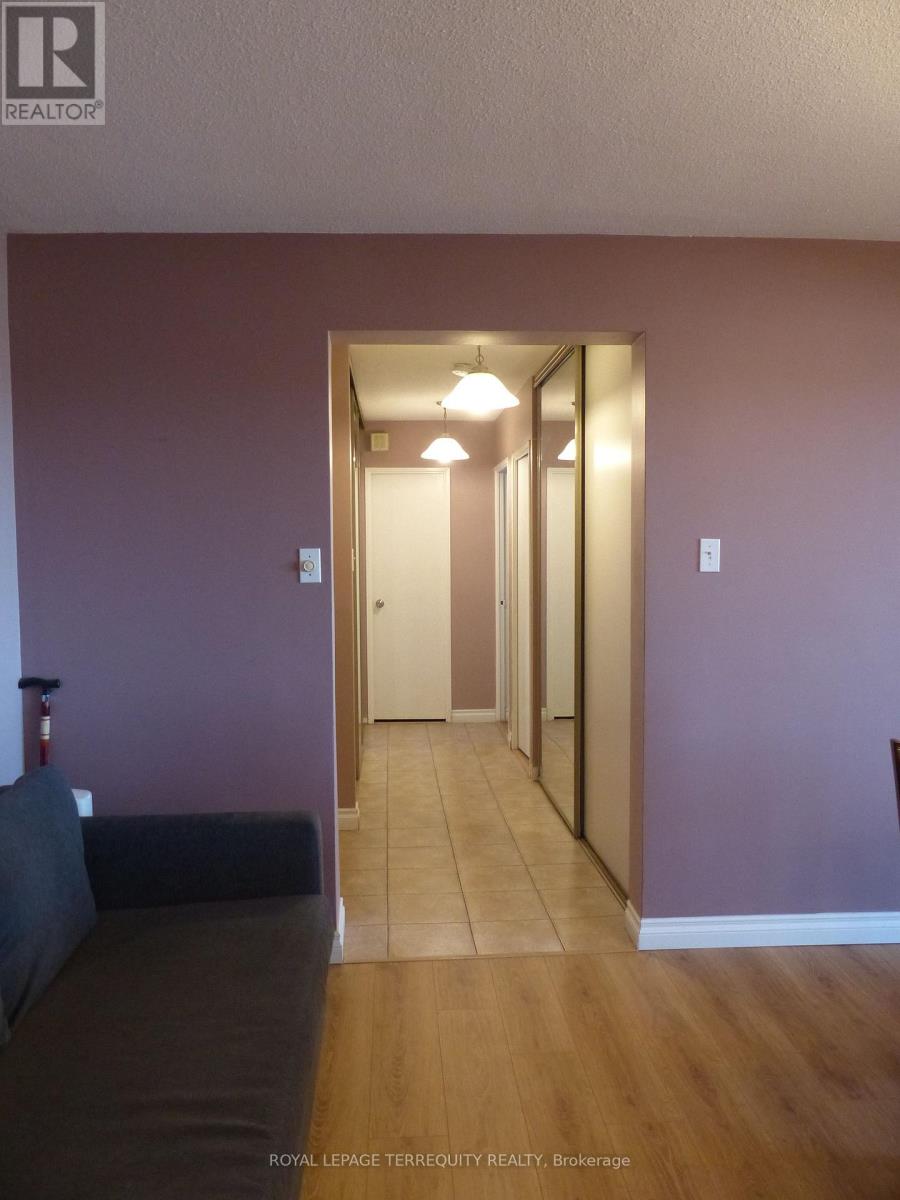 906 - 177 Linus Road, Toronto, Ontario  M2J 4S5 - Photo 25 - C13032184