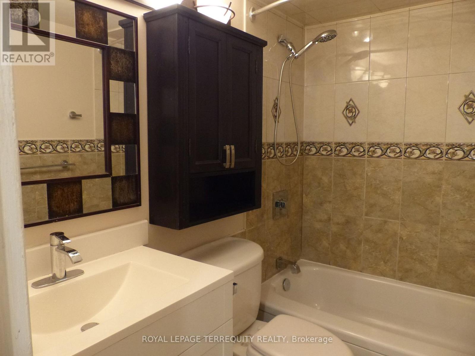 906 - 177 Linus Road, Toronto, Ontario  M2J 4S5 - Photo 29 - C13032184