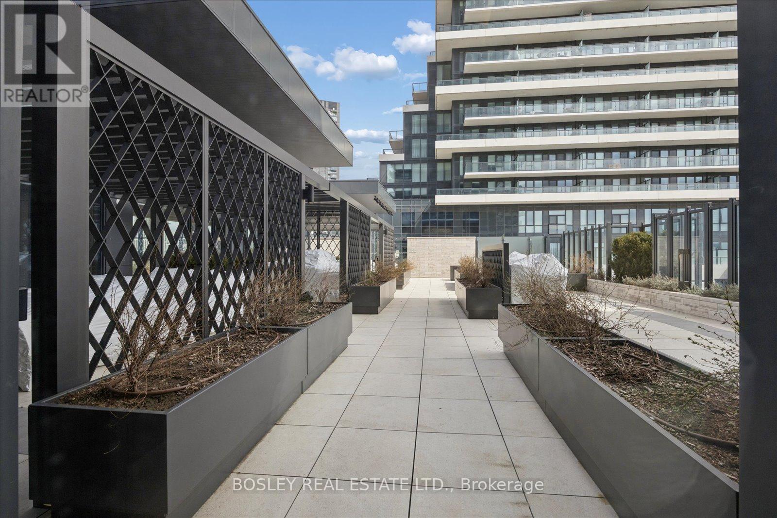 1603 - 30 Inn On The Park Drive, Toronto, Ontario  M3C 0P7 - Photo 31 - C13032302