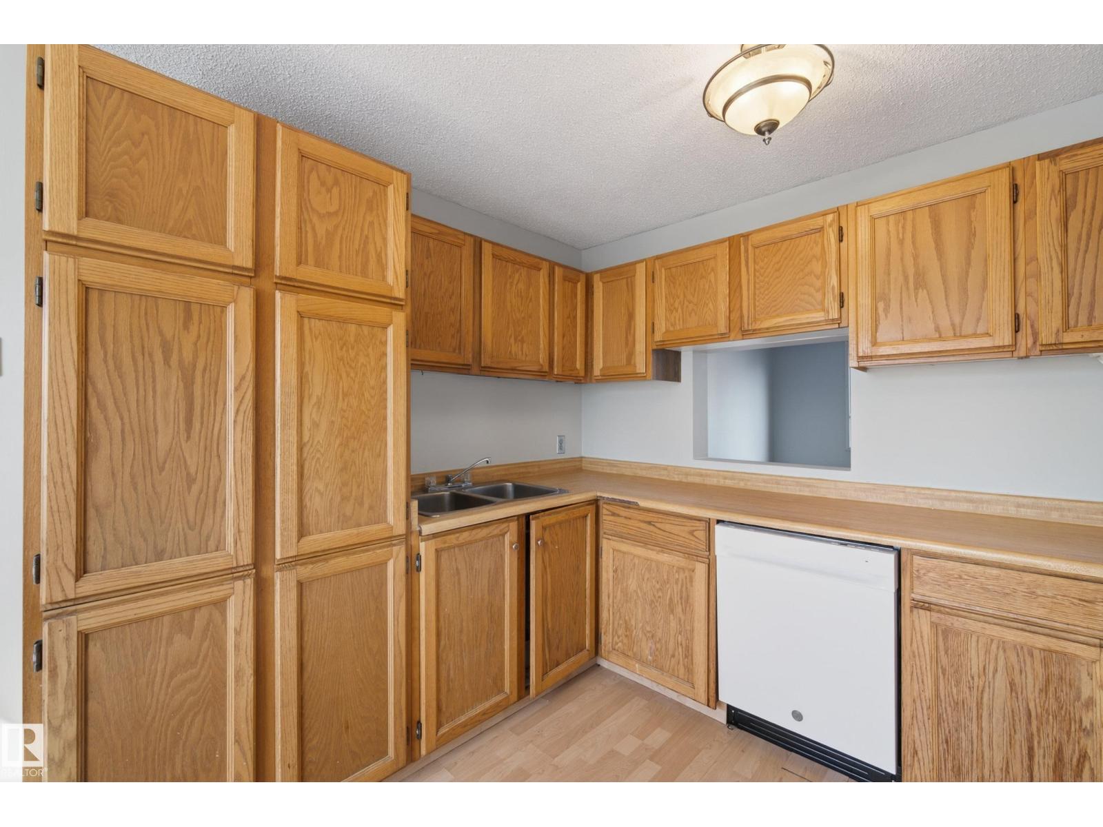 276 Vantage Ln, Sherwood Park, Alberta  T8A 4J2 - Photo 8 - E4483572