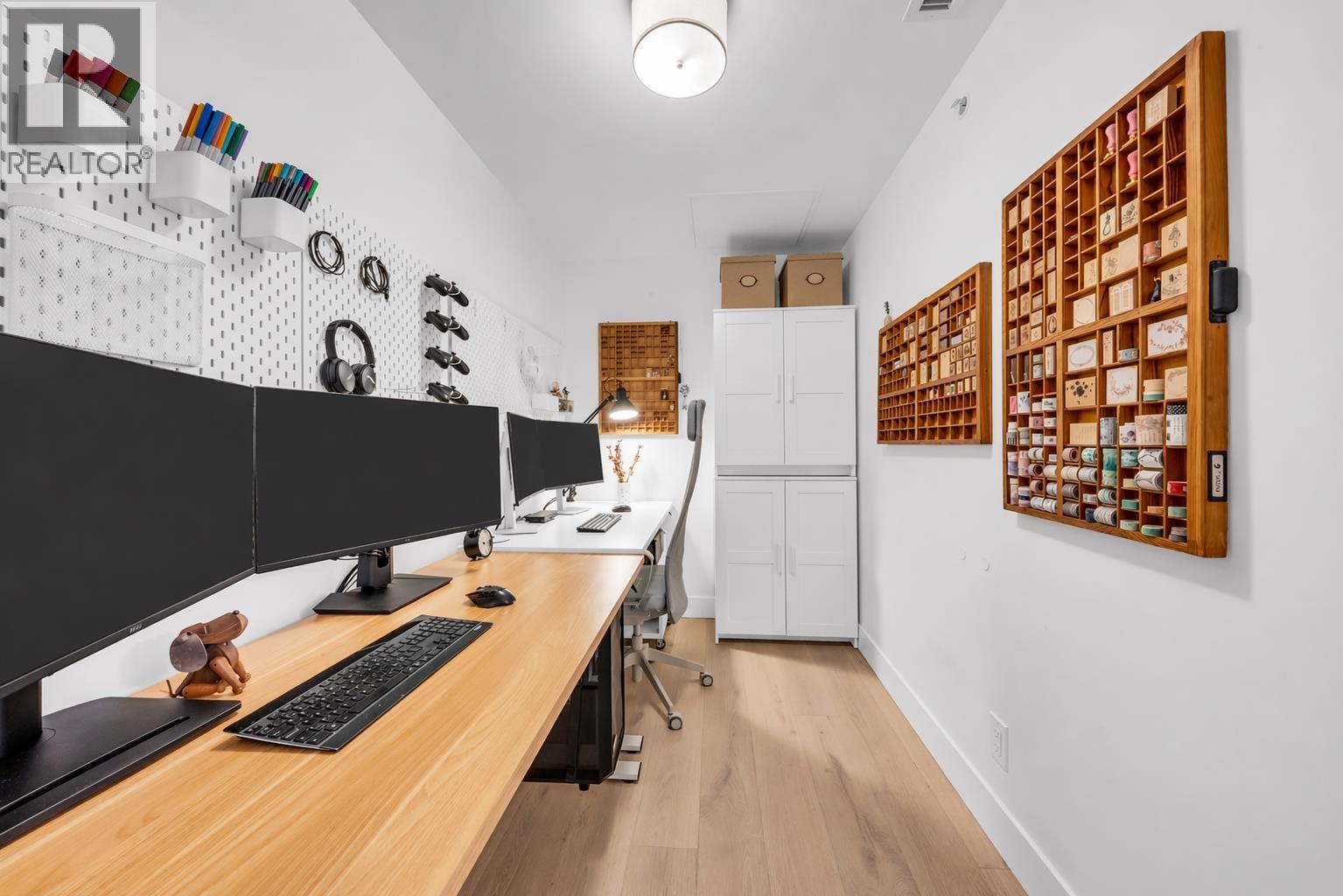 305 2707 Library Lane, North Vancouver, British Columbia  V7J 0C6 - Photo 21 - R3114615